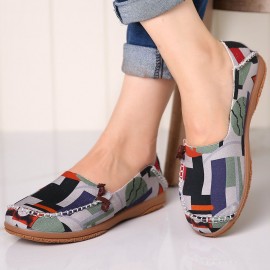 Women Big Size Colorful Pattern Slip On Lazy Soft Sole Comfortable Casual Flat Shoes